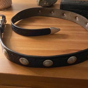 Leather coin belt